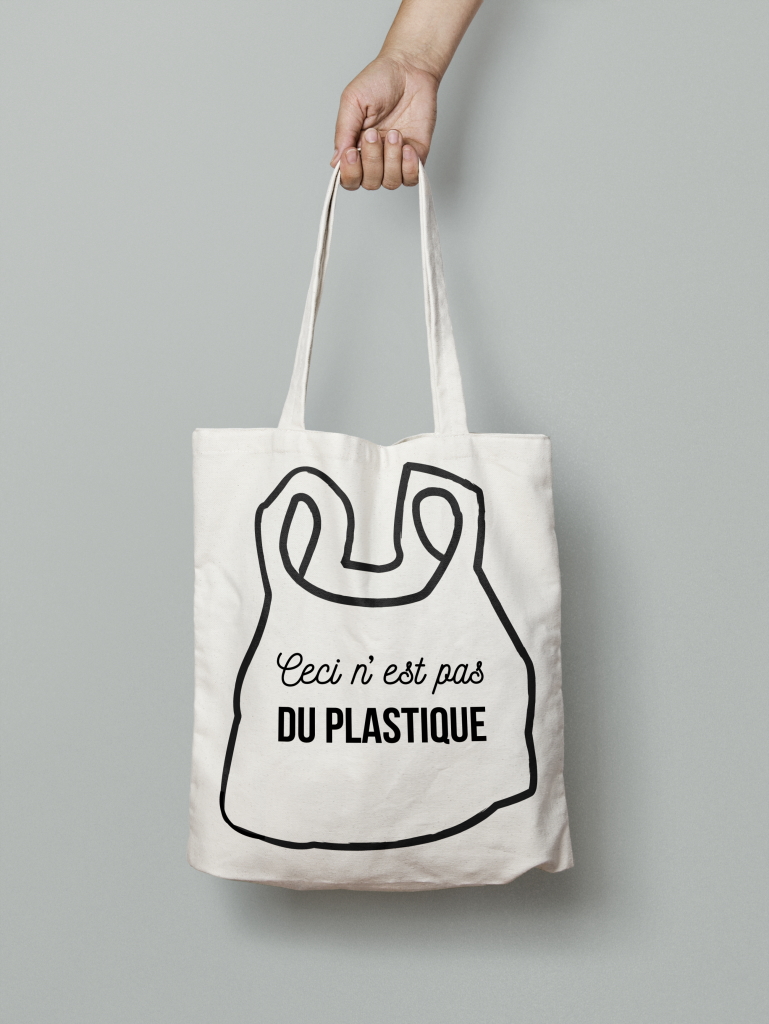 Canvas Tote Bag MockUp cecinepasdusplastique